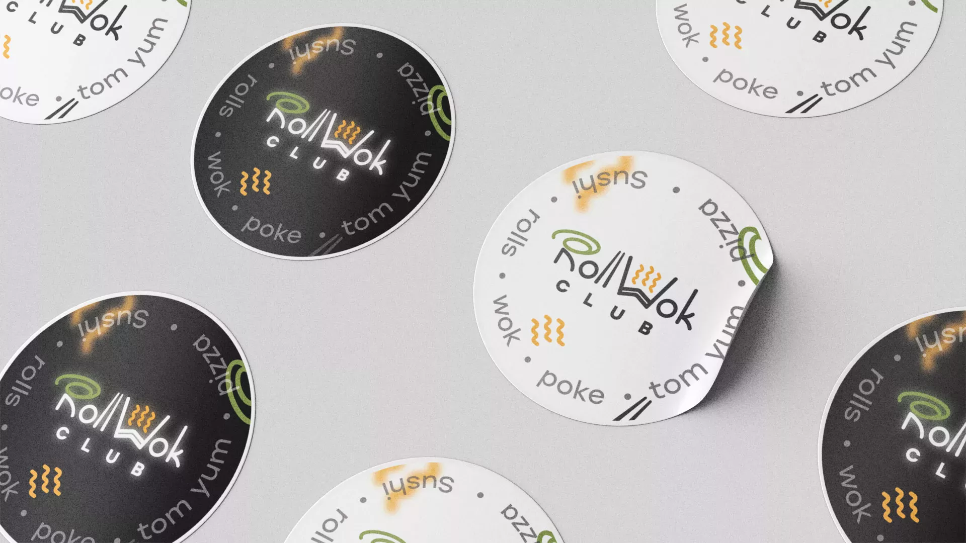 Разработка наклеек для суши-бара «Roll Wok Club» в Краснослободске